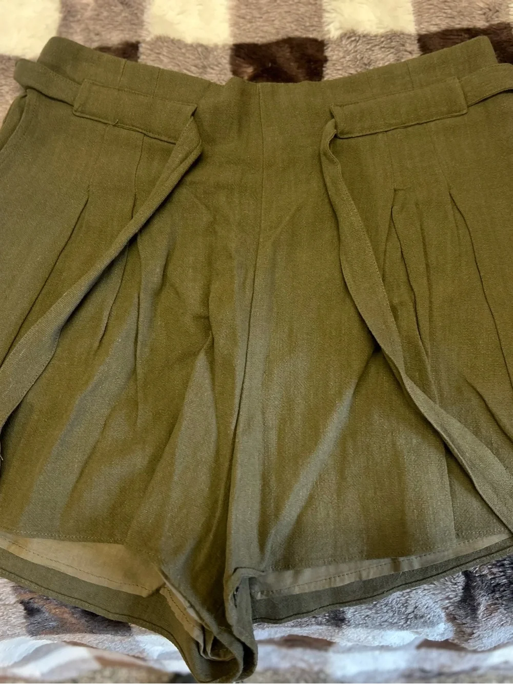 Classy Aqua brand Olive Green High-Rise Tie-Waist Bermuda Shorts size Large
